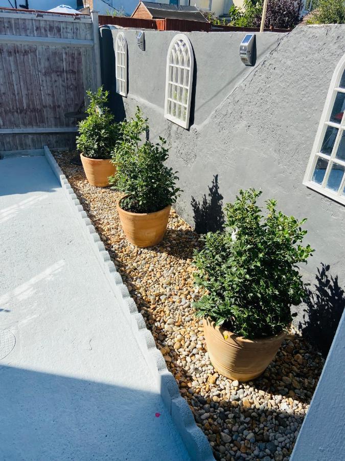 Funky Cozy Cottage With Outside Space Eastbourne Exterior foto